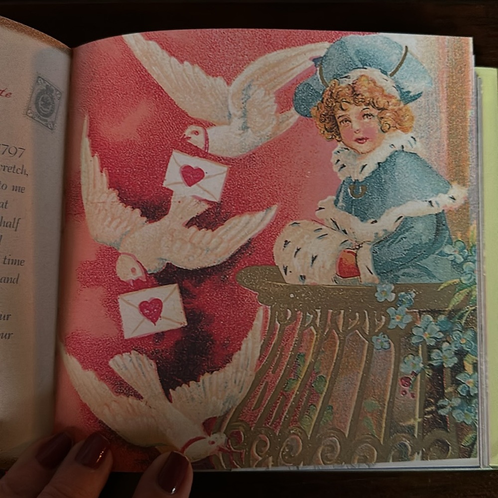 The Little Big Book of Love - the most adorable, chunky Valentine ever!! - Picture 8 of 16